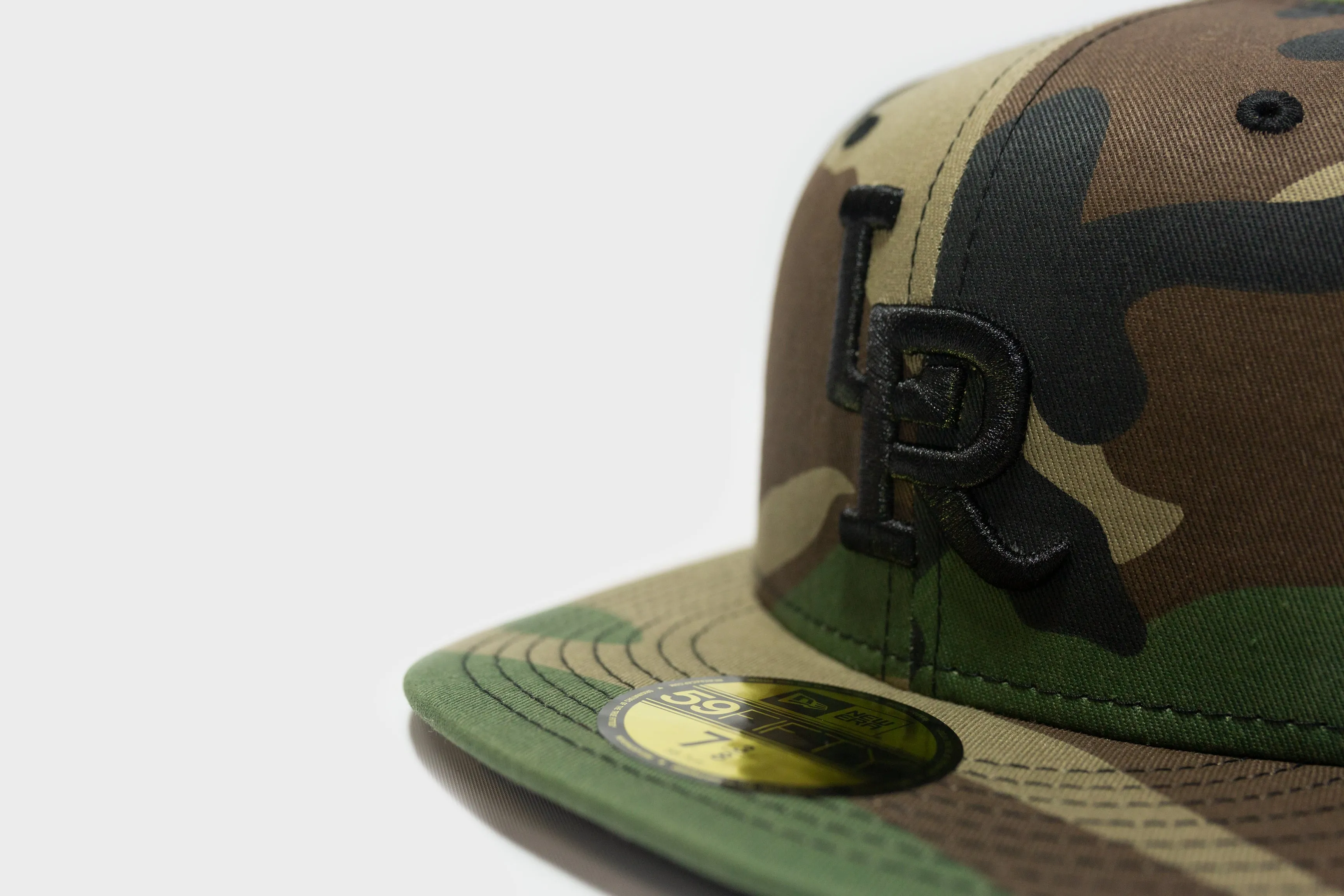 LR x NewEra 5950 (Woodland Camo)