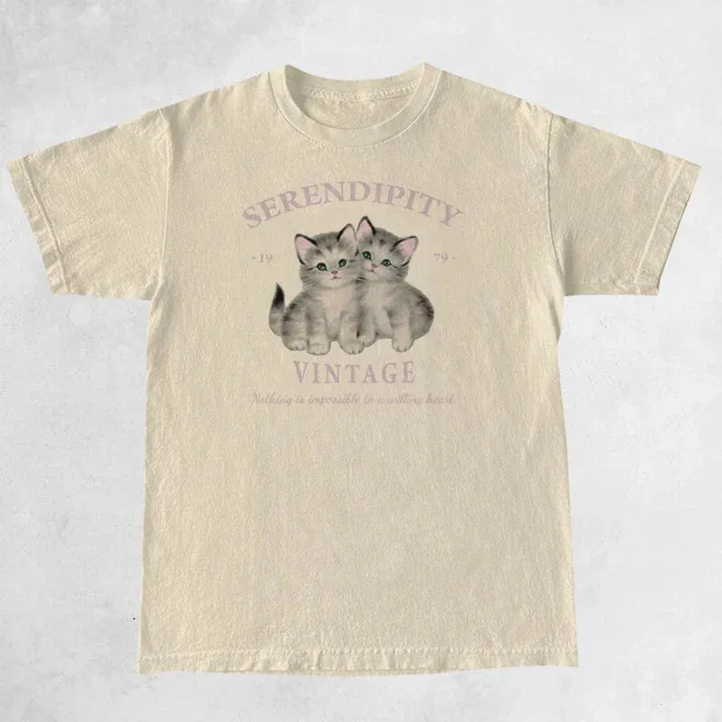 Oversized Kittens Stylish Vintage Graphic Tees