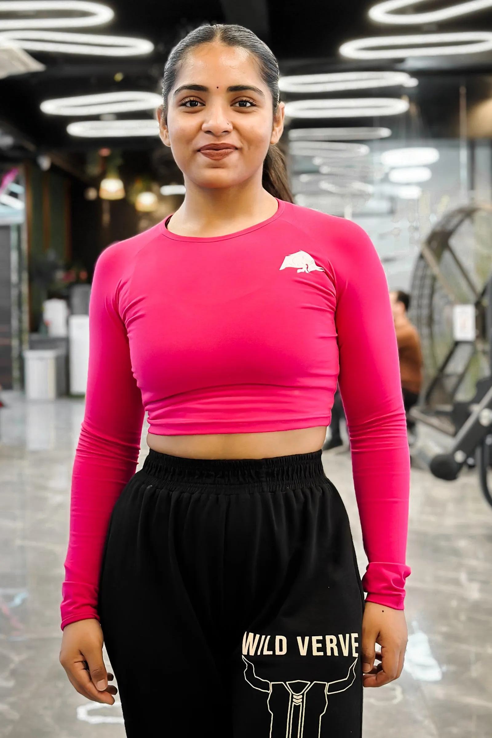 WILD VERVE LIFTING LONG SLEEVE CROP TOP (MAGENTA PINK)